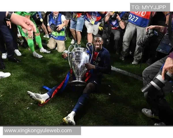 登贝莱伤病缠身近三个月仅贡献一球一助攻状态堪忧 登贝莱伤病缠身近三个月仅贡献一球一助攻状态堪忧