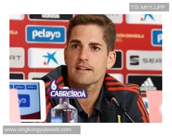 恩里克回应法甲水平质疑称维蒂尼亚为世界顶级中场之一