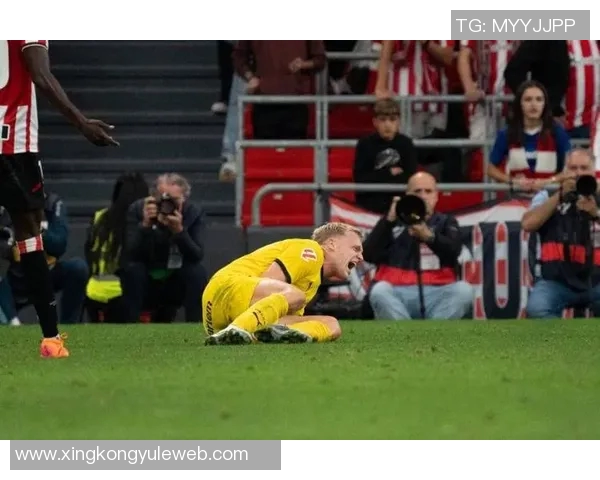 范德贝克跟腱断裂赛季报销身价骤降至200万昔日巅峰5500万令人唏嘘